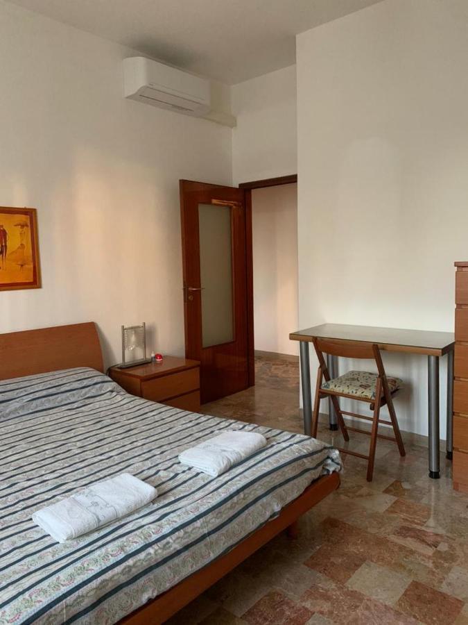 Comfortable Room Suitable 1-2 Pax Bologna Ngoại thất bức ảnh